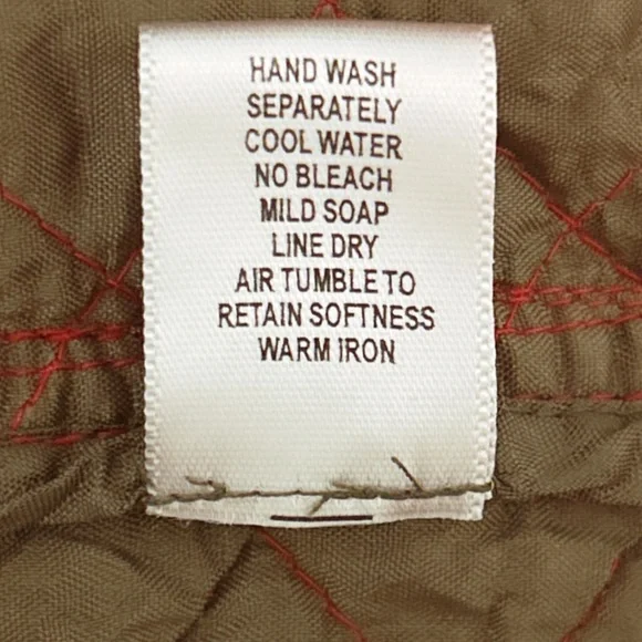 Debra deRoo 100% Silk Red Quilted Zip Jacket Cuffed Sleeves Pockets Size Large - Picture 11 of 11